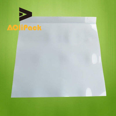 Reuseful HDPE White  0.6mm 700KG Plastic Slip Sheets